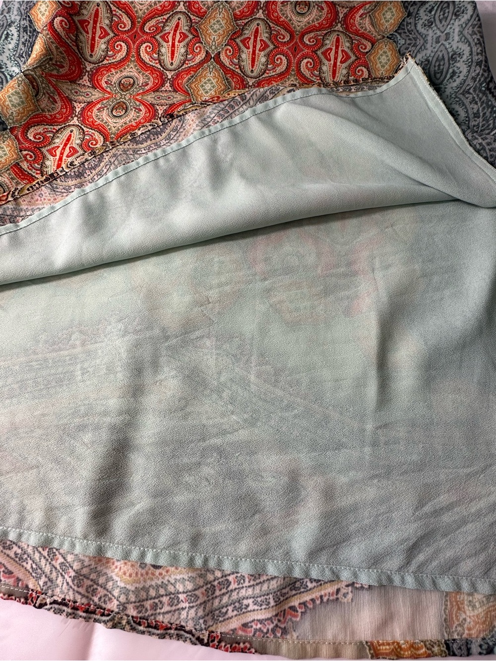 Christina Red Satin Label on Pale Green Fabric - Picture 6 of 9